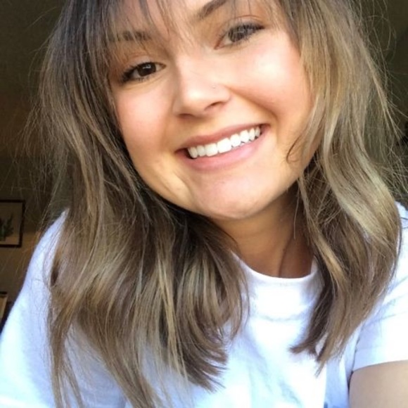 Meet your Posher, Erica - Picture 1 of 1